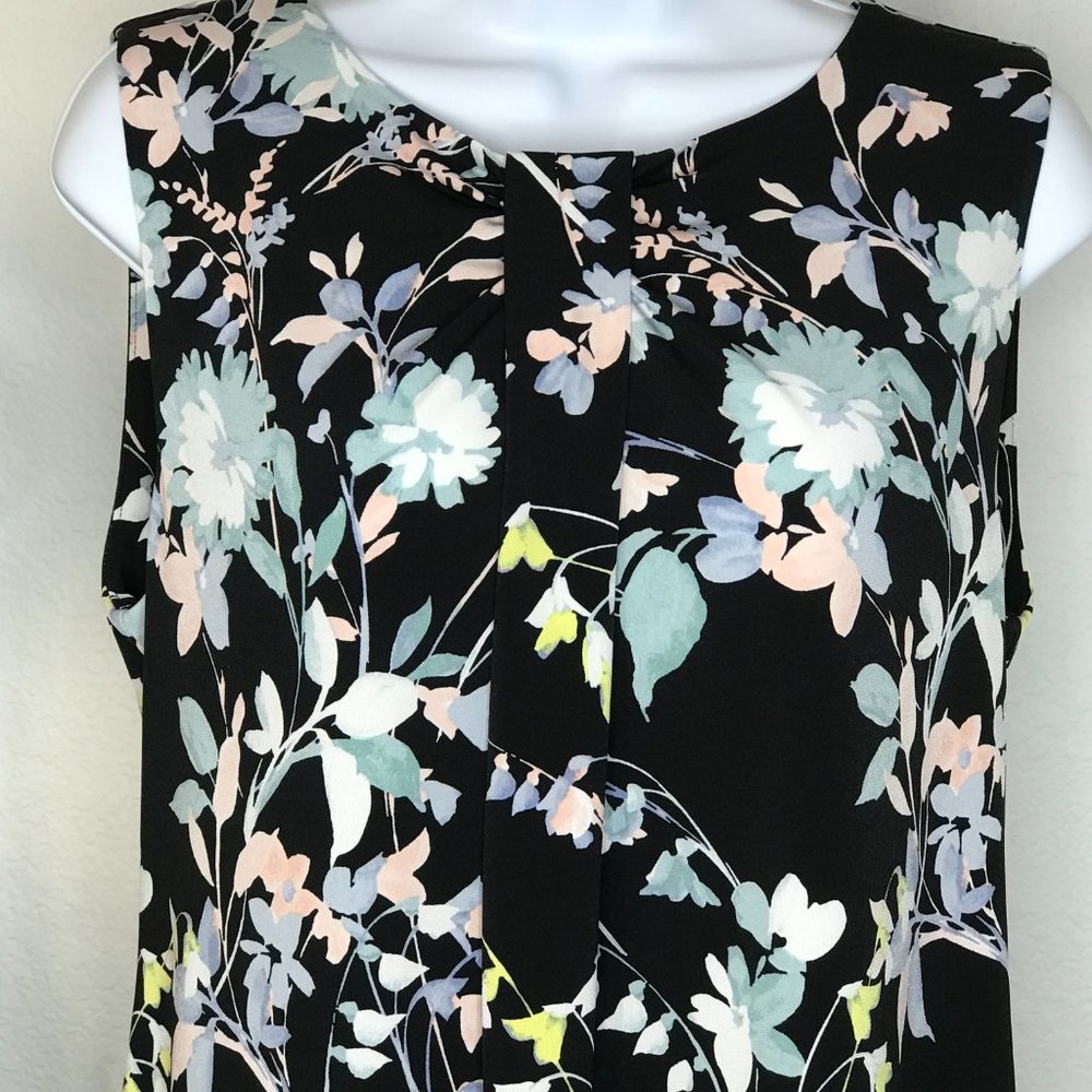 Calvin Klein Floral Sleeveless Blouse | Black/Light Blue | Medium - Picture 5 of 12